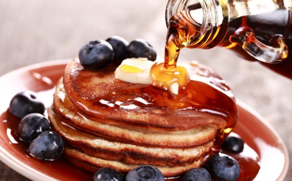 hot cakes con miel maple