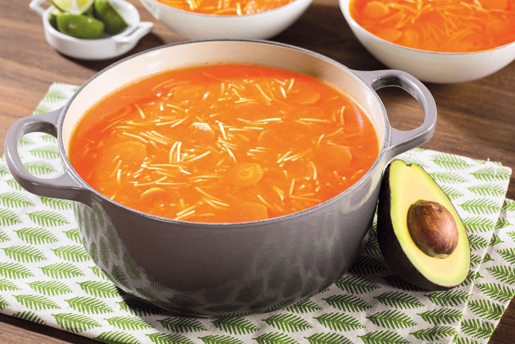 sopa de fideos