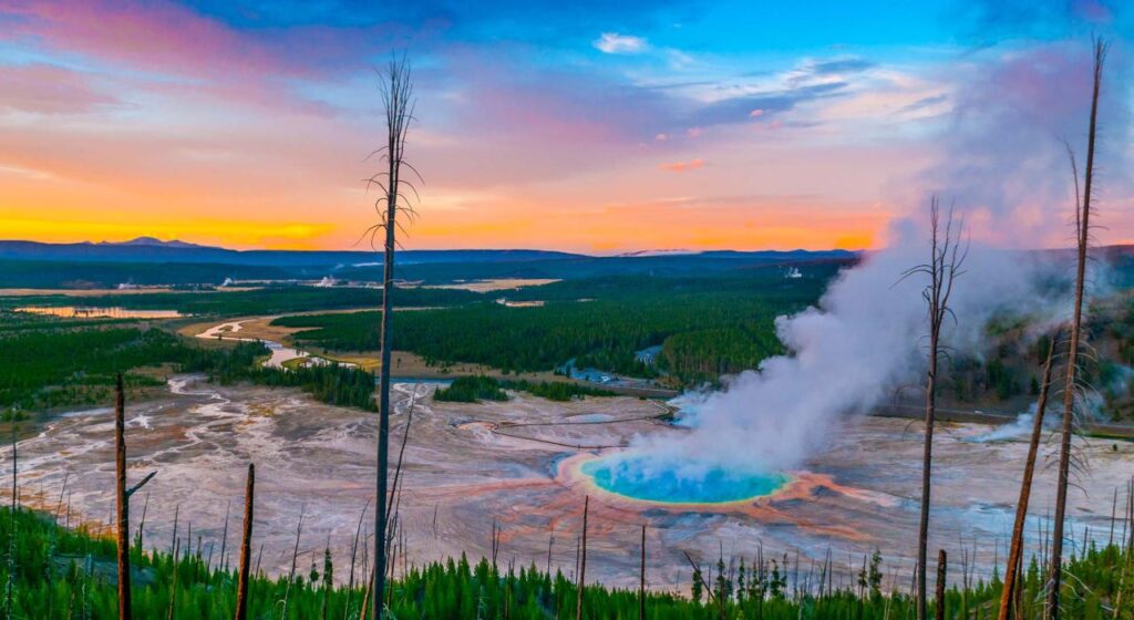 Explora los parques nacionales de Estados Unidos _ yellowstone Explora los parques nacionales de Estados Unidos _ yellowstone